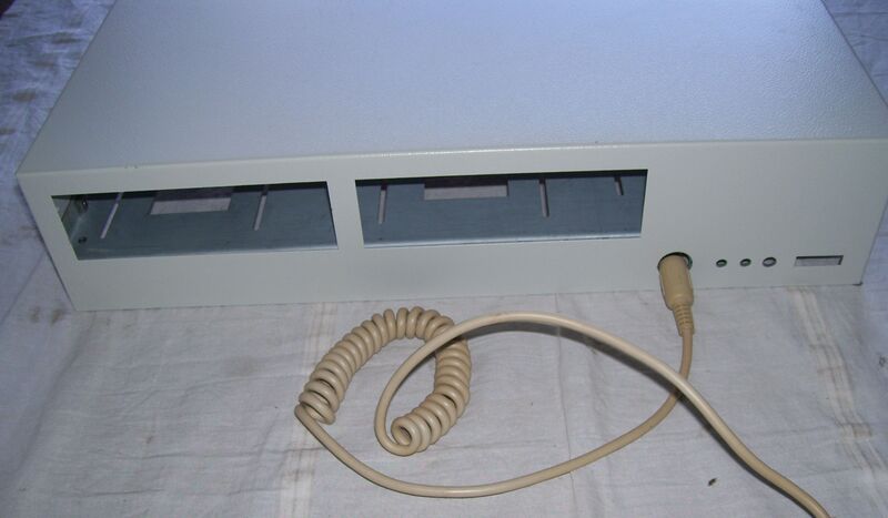 File:Desktopper Front.jpg