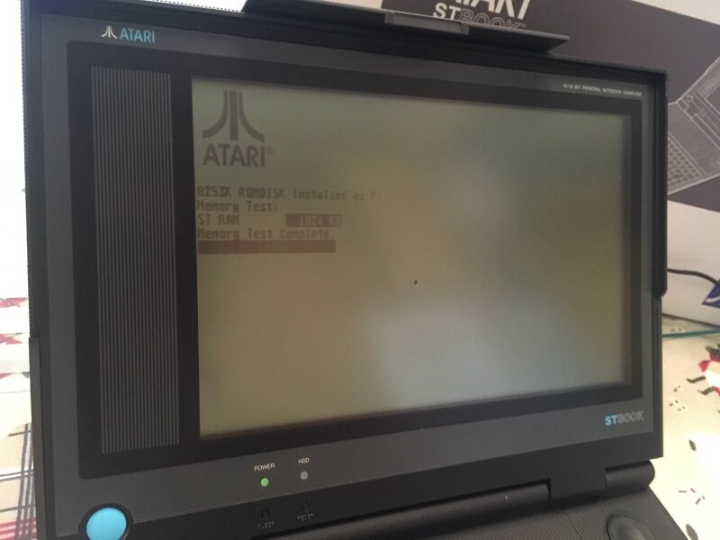 File:Atari ST Book 02.jpg