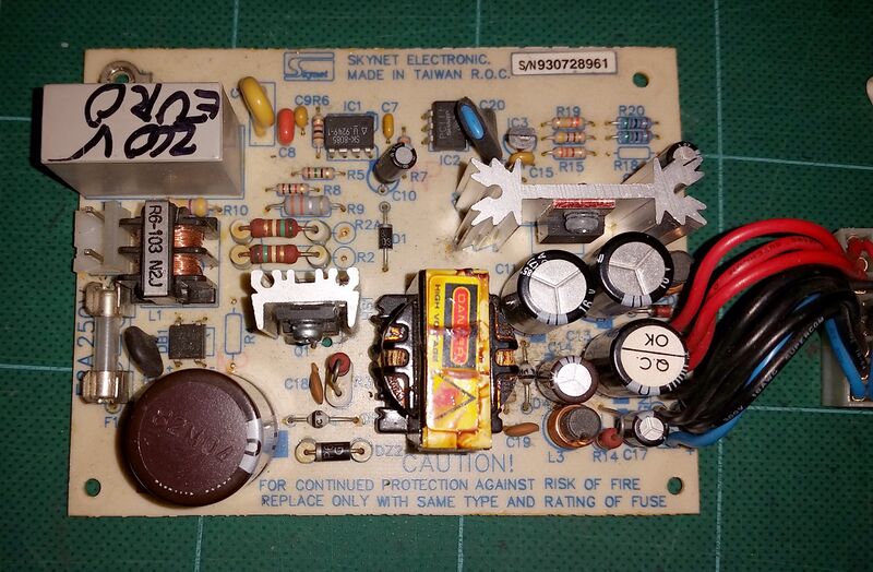 File:Atari Falcon PSU 240v (6).jpg