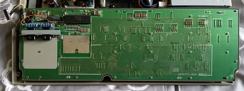 File:Falcon keyboard US Base.jpg